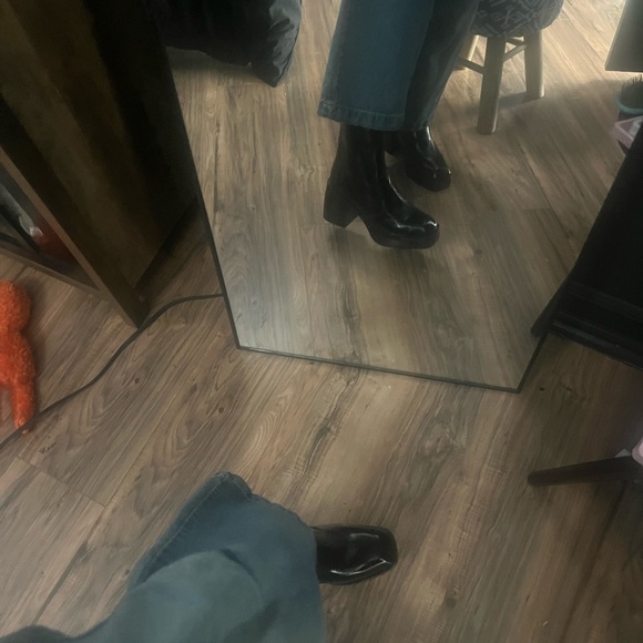 NEW Free People ruby shine platform boot size 38 $99made in Spain sold out - Picture 13 of 16